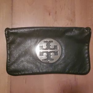 Authentic Tory Burch Reva clutch